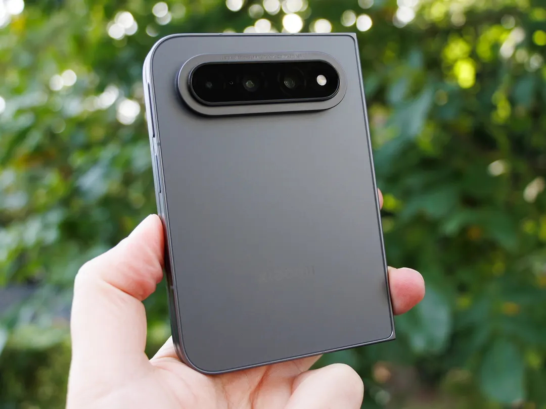 Xiaomi 18 Fold review: wide foldable with 26-hour battery life