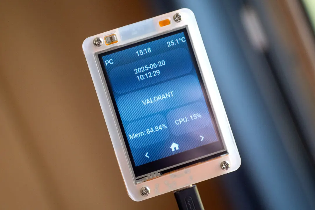 SquachWatch turns an ESP32 into a detector for Flock cameras and Meta glasses
