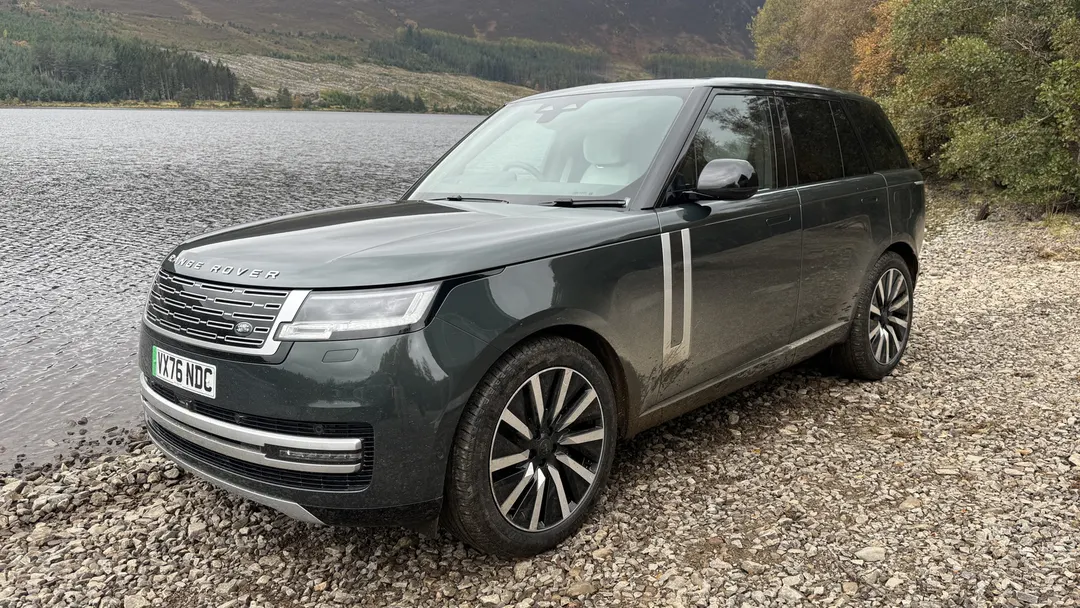 Electric Range Rover EV550: 542 hp and 330 miles of range