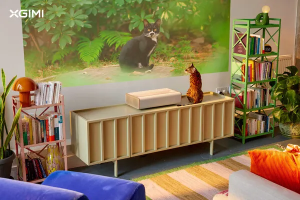 XGIMI launches MIRA and MIRA Pro ultra-short-throw projectors in Korea