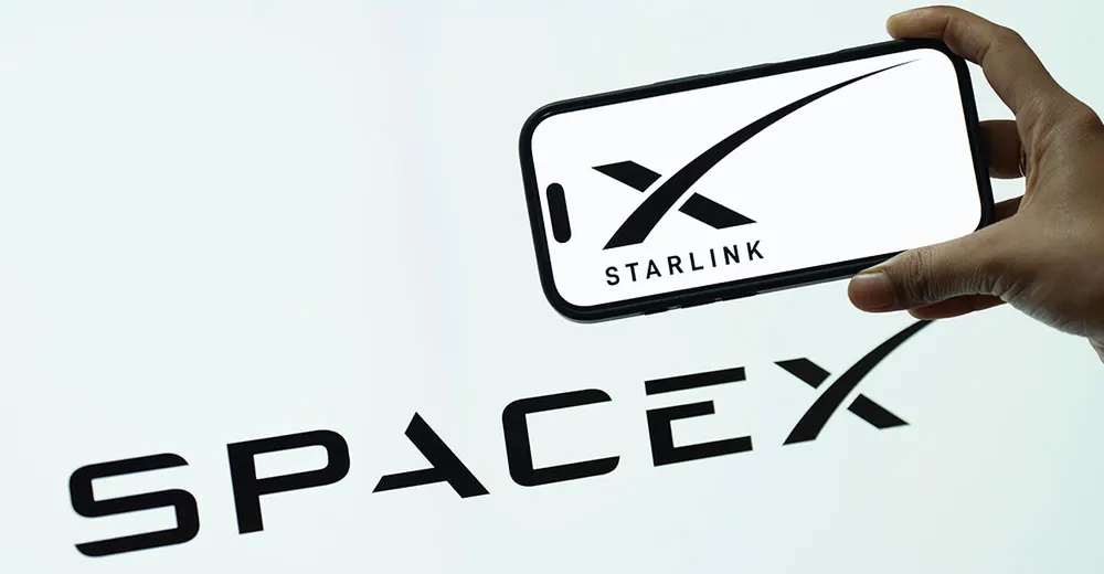 FCC Clears SpaceX to Deploy 15,000 Satellites for Direct-to-Device Service