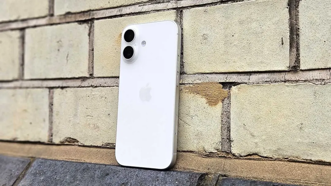 Apple to start iPhone 18 production in late November