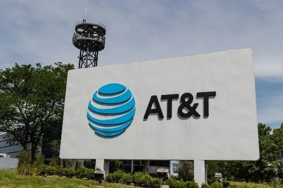 AT&T says just 1% of customers still use legacy copper