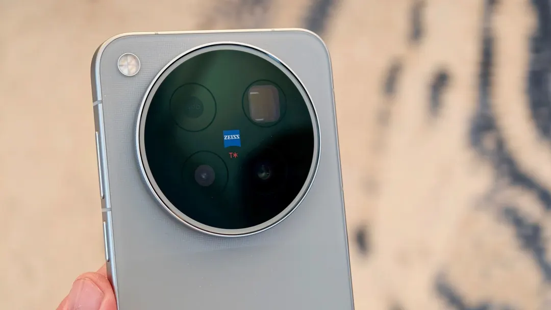 Vivo X500 Pro Max for Europe drops to 6750mAh battery from 8000mAh