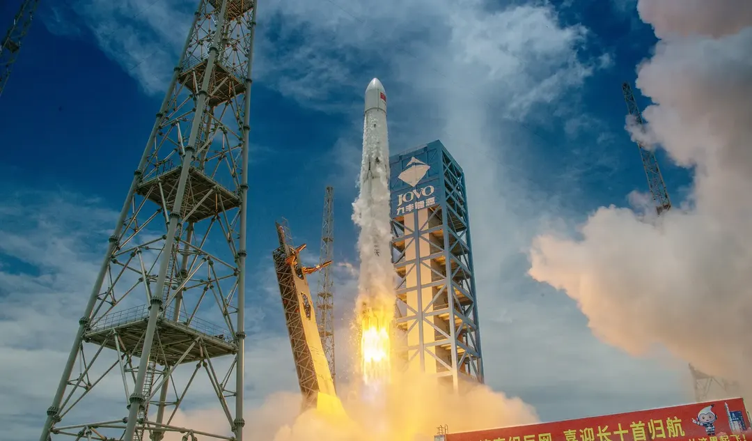 China prepares first commercial resupply craft and booster reflight