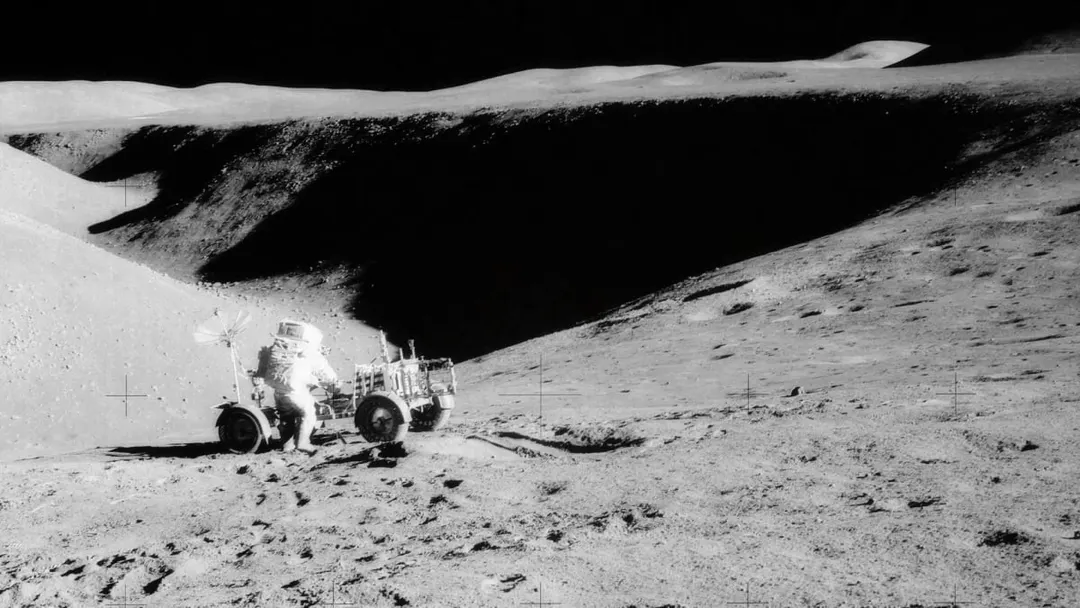 Panel urges NASA to retrieve Apollo 15 hardware and waste from the Moon