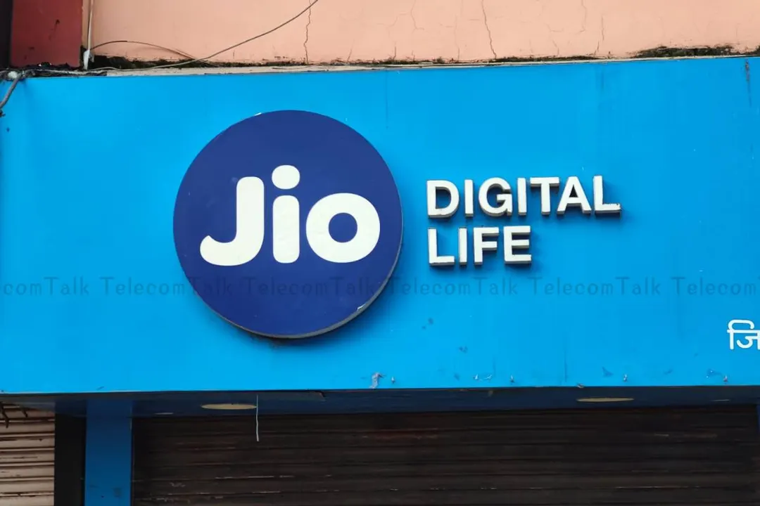Reliance to keep control of Jio after IPO as stake falls to 64.5%