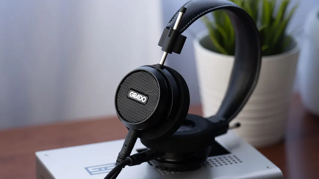 Grado launches Signature S150 headphones at $295