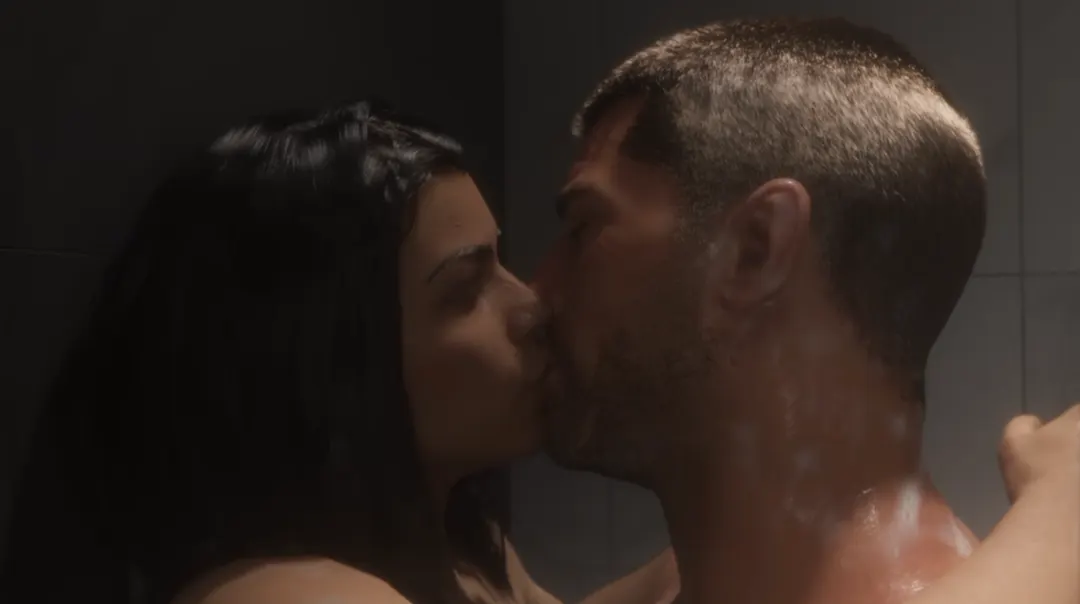 First GTA 6 TV Spot Cuts Shower Scenes and Drops Xbox Logo