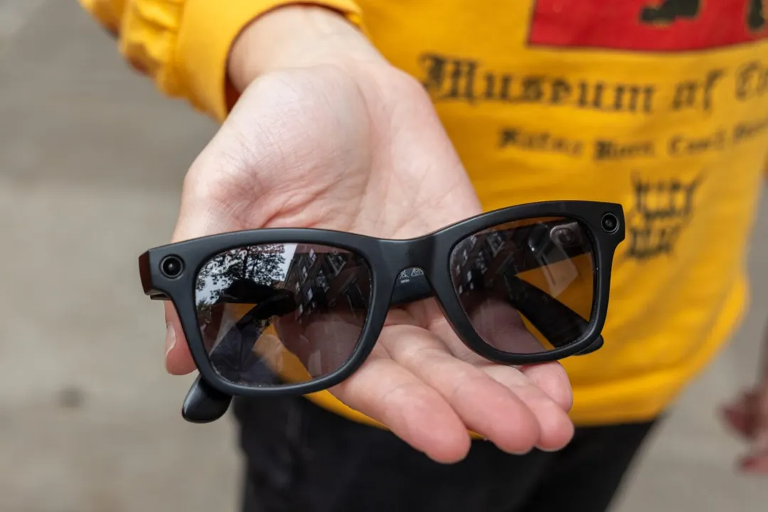 Australia's Victoria state bans smart glasses in schools from 2027