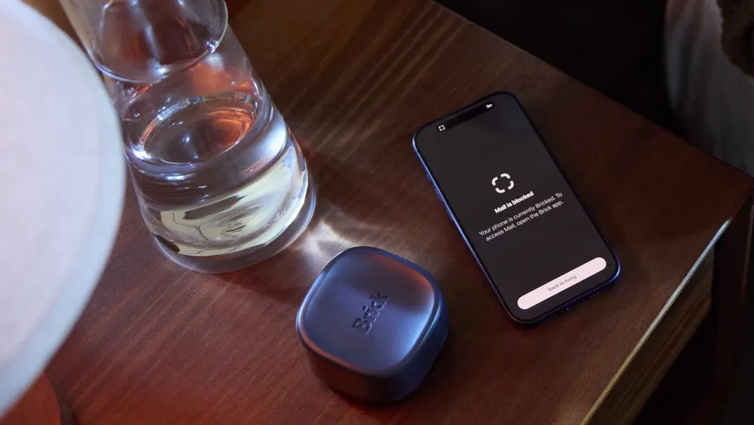 Brick Night blocks apps when you enter your bedroom for $129