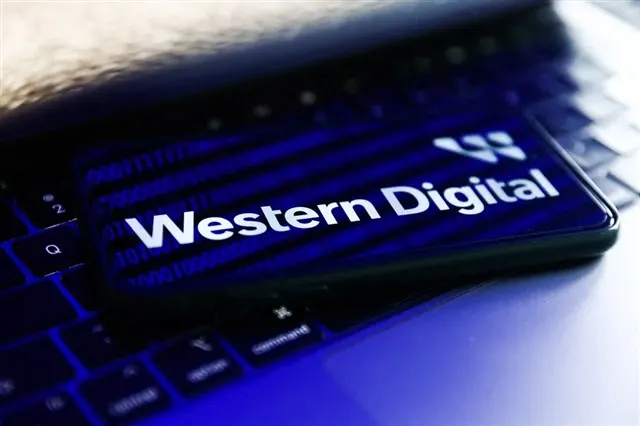 Western Digital bets on pricing and HAMR, not new capacity, as Toshiba plans to double output