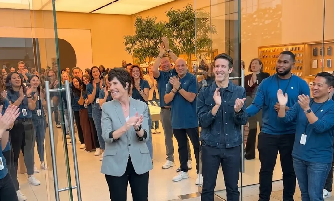 John Ternus Opens iPhone Duo Launch in Austin, Skipping Fifth Avenue