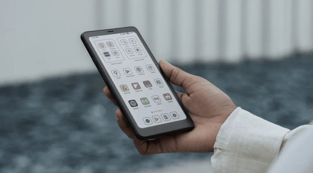 Boox Palma 2 Pro review: a $400 phone-sized e-reader