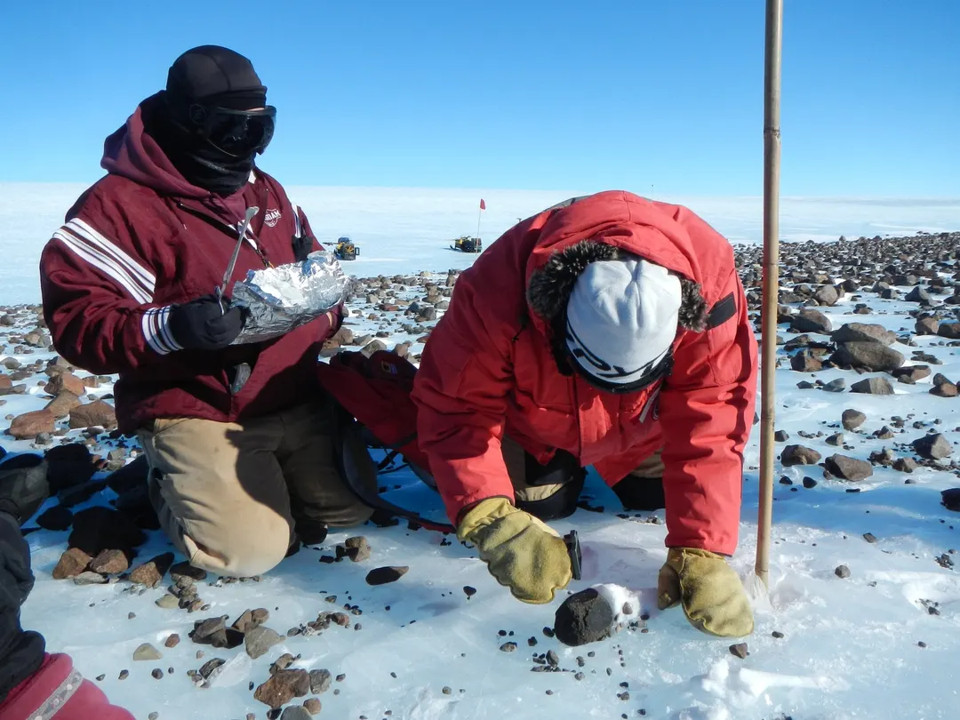 Rare Lunar Meteorites Could Fill Gaps in Moon's Evolution