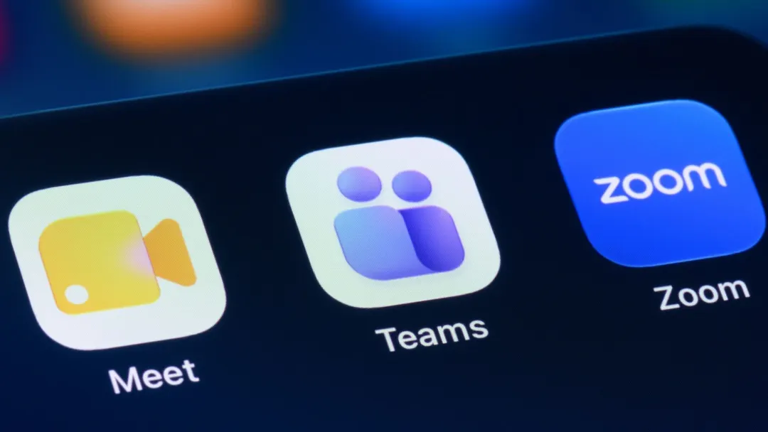 Microsoft Teams to let third-party bots scan meetings for deepfakes in November