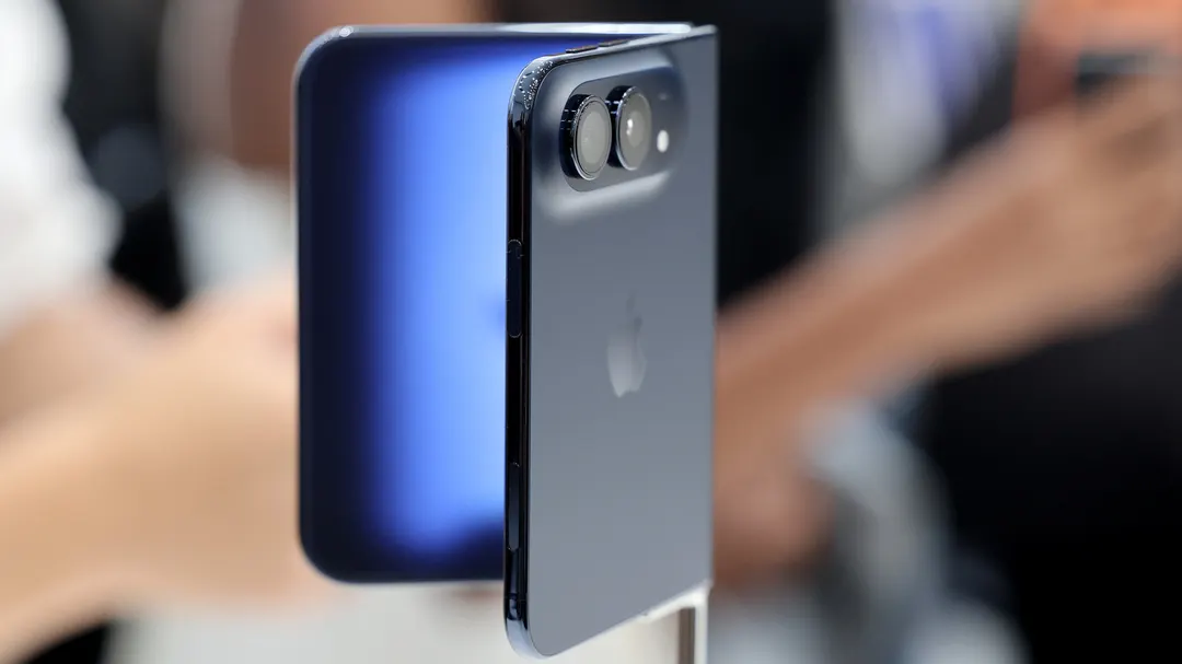 Apple reveals iPhone Duo repair costs: up to $1,499 without AppleCare+