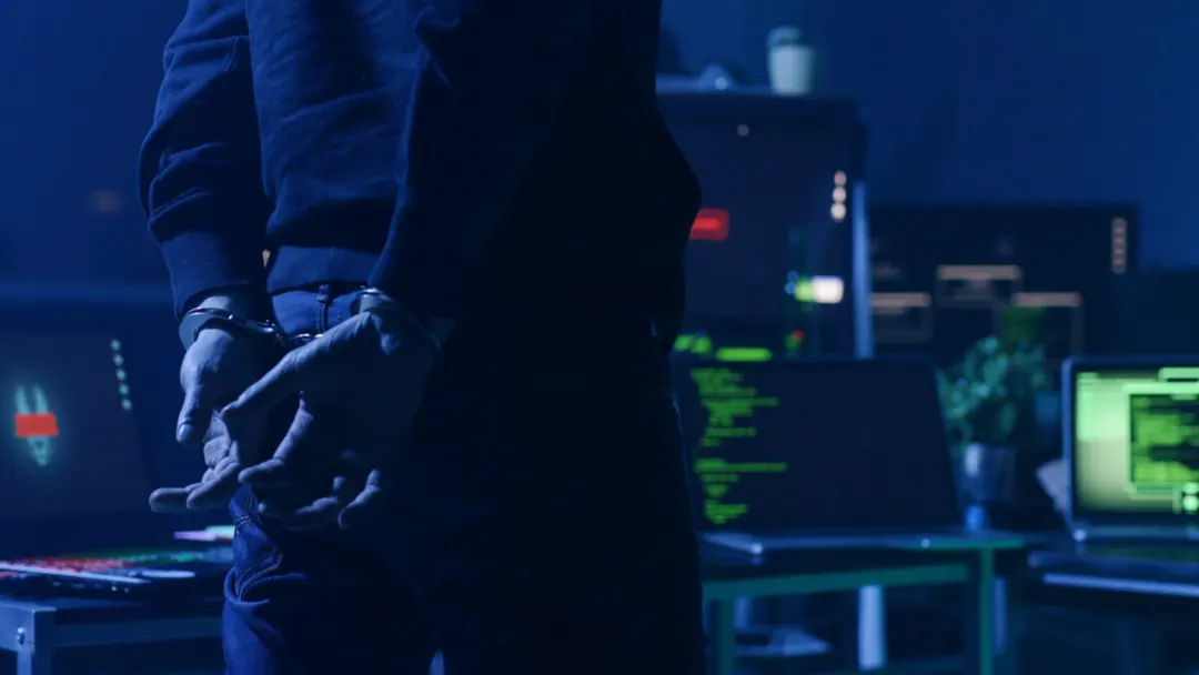 Dutch Police Arrest Two Over NFC Relay Attacks That Drained $400,000+