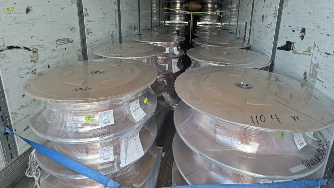 Highway thieves spoof GPS to steal over $100M in data center cargo