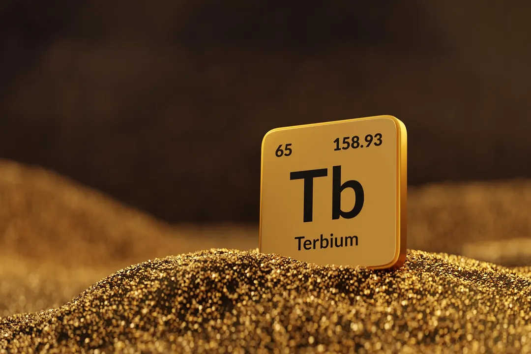 Terbium trapped in a molecular cage reaches rare +4 state