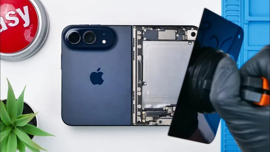 iPhone Duo teardown reveals dual batteries and fragile inner display