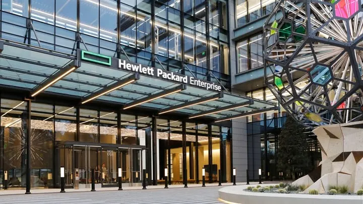 HPE claims it beat Cisco to a truly self-driving network
