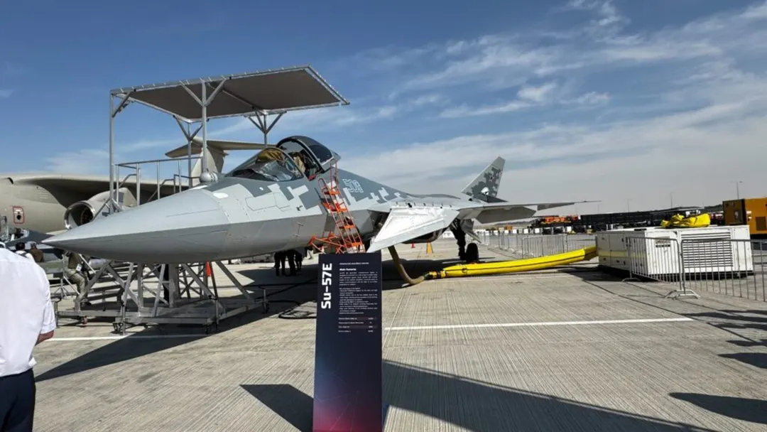 Russia's UAC tests Sberbank's GigaChat for aircraft design