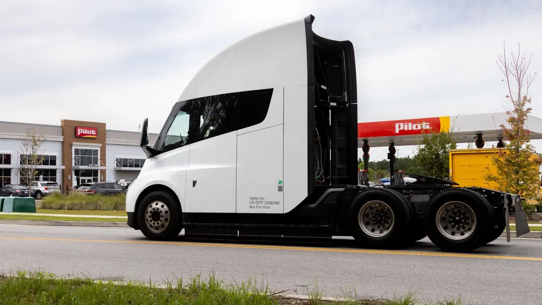 Pilot opens first Megachargers for Tesla Semi at US truck stops