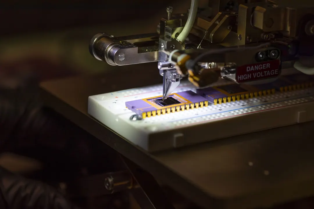 Scientists build graphene sensor that powers itself from wiring's magnetic fields