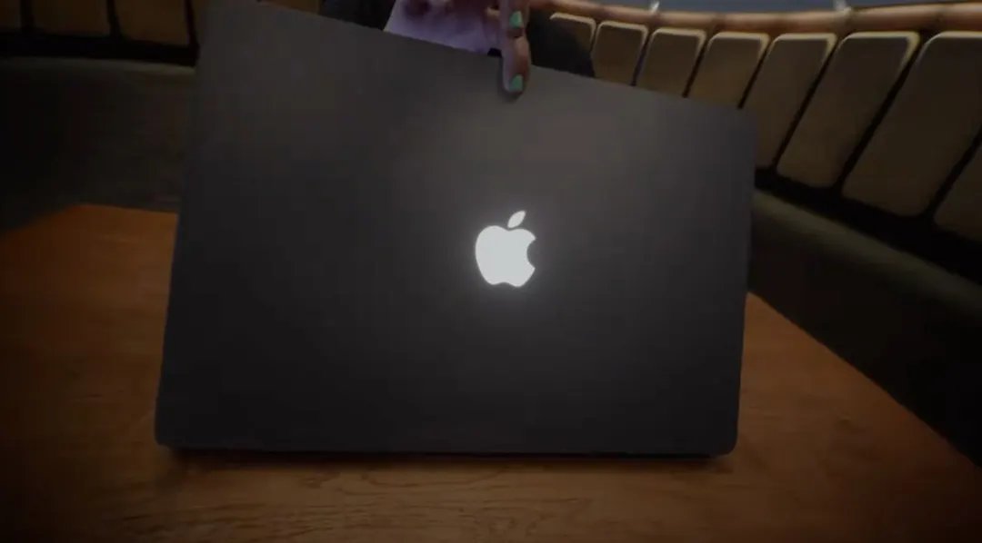 The glowing Apple logo returns to the MacBook Pro