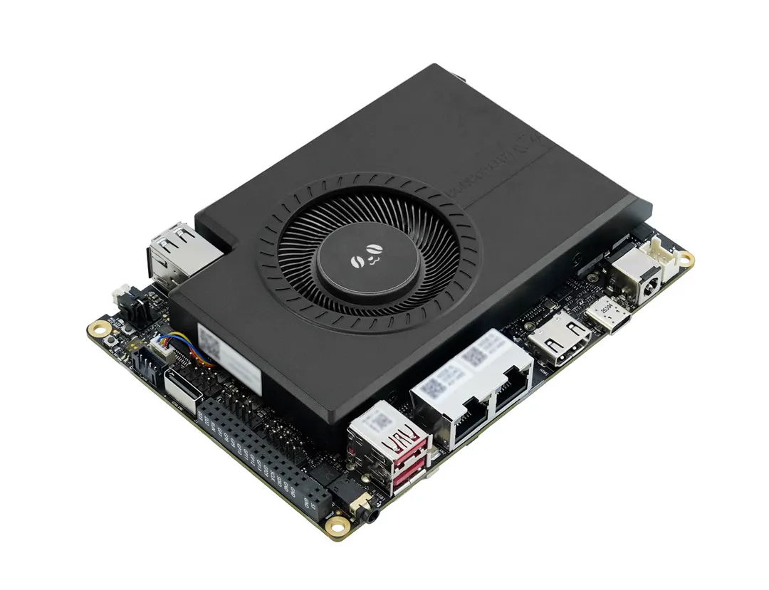 $2600 LattePanda Sigma 2 single board server packs Intel Core Ultra X7 358H and 180 TOPS