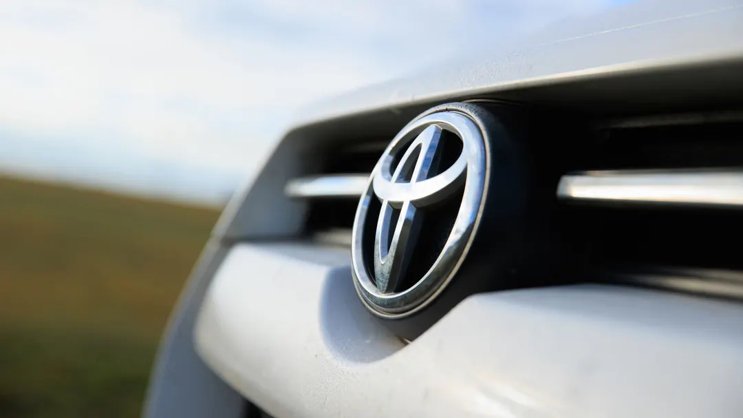 Toyota expects up to $1.7B from selling engines to rival automakers