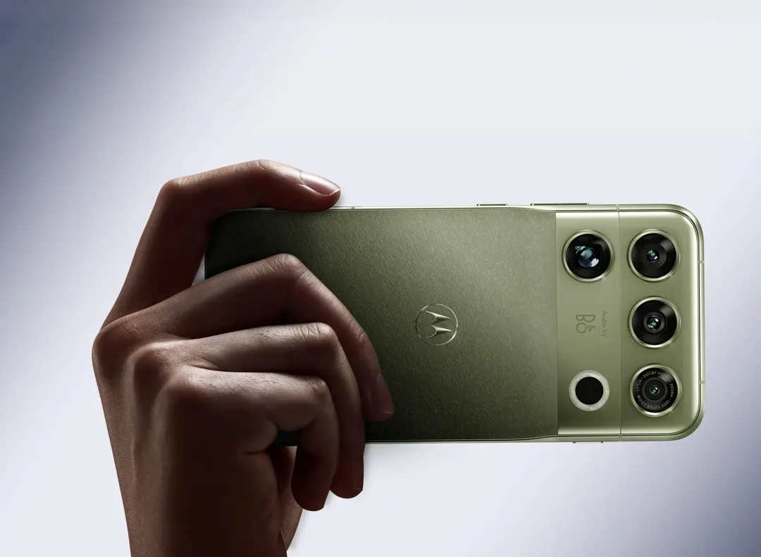 Motorola Signature 27 launches in November with Snapdragon 8 Elite Extreme Gen 6
