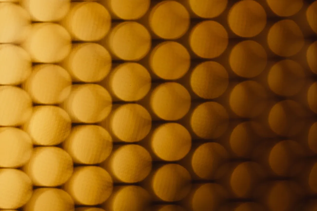 Rutgers team separates two quasiparticle types in superconductor vortices