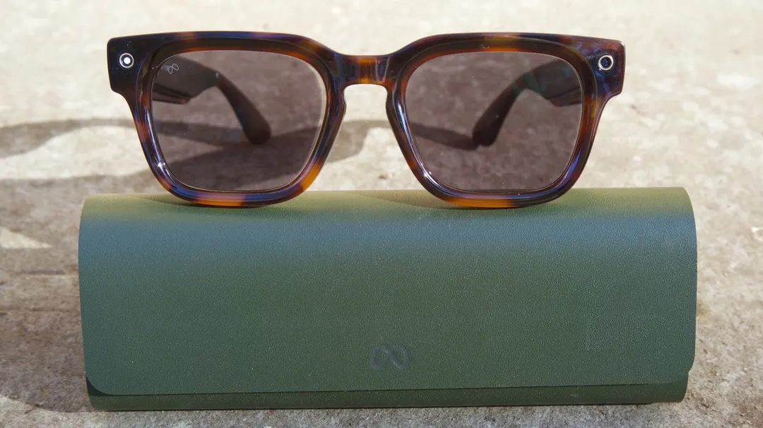 US senators probe 'serious privacy risks' in Meta's AI glasses